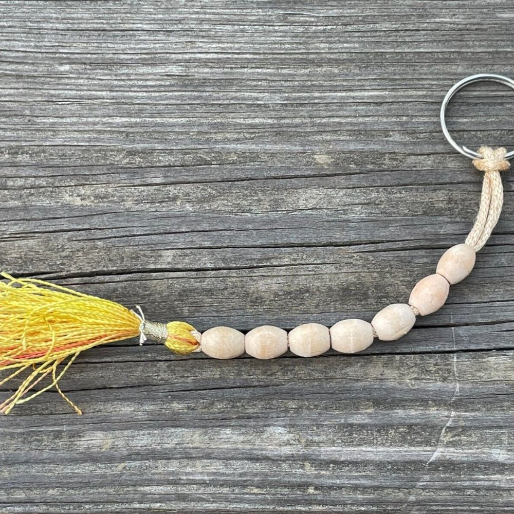 Key chain Real Wood Beads Keys Holder Keyrings Handmade Key chains - Picture 3 of 8